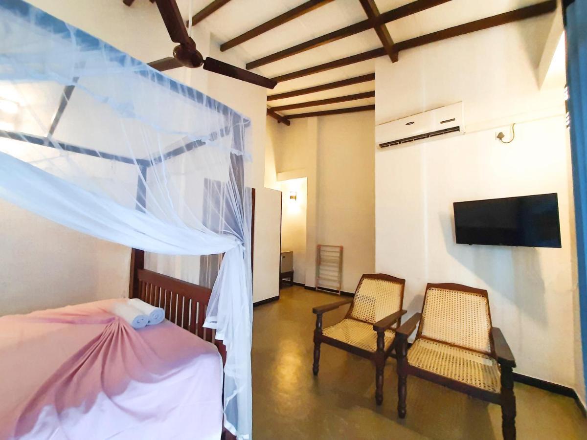 Unawatuna Guest Exterior photo
