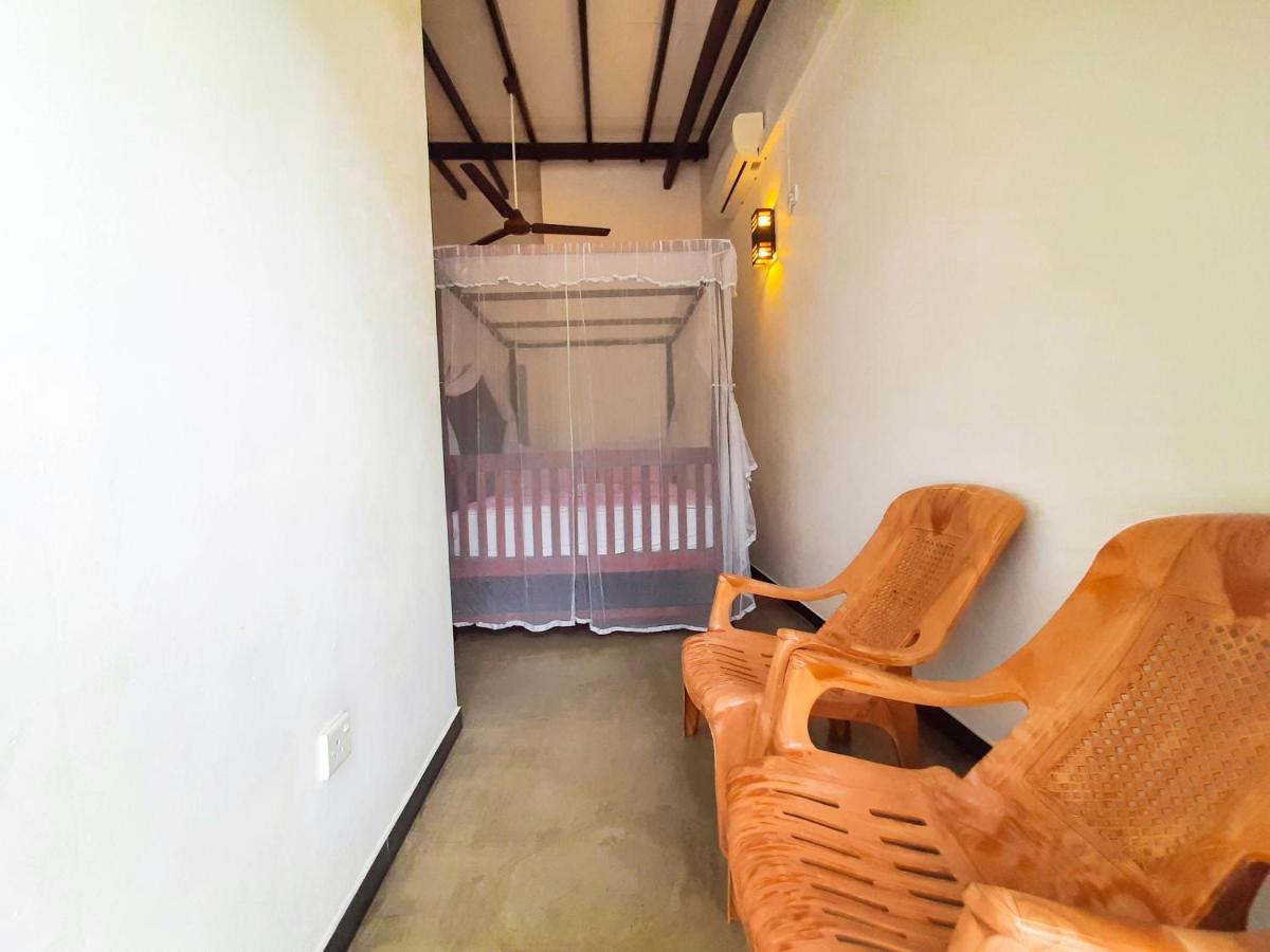 Unawatuna Guest Exterior photo