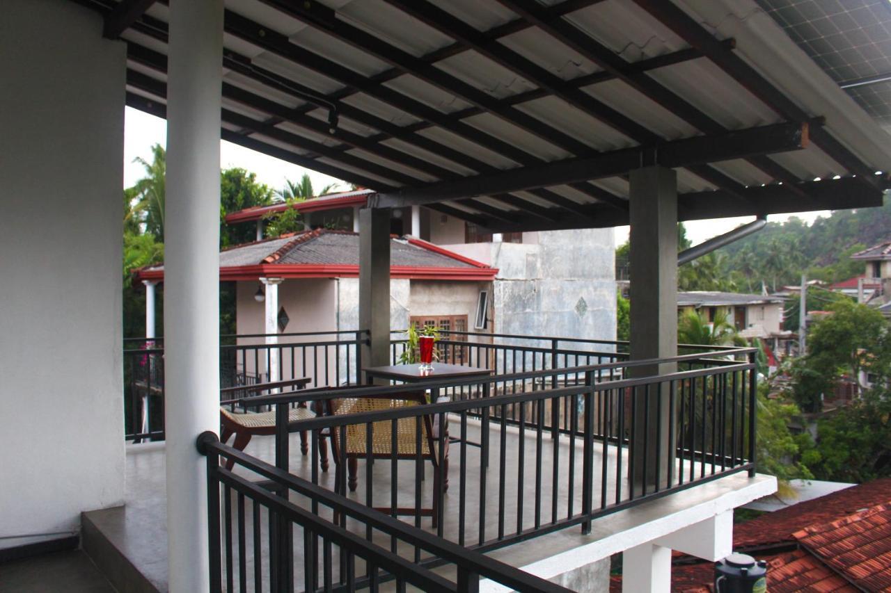 Unawatuna Guest Exterior photo