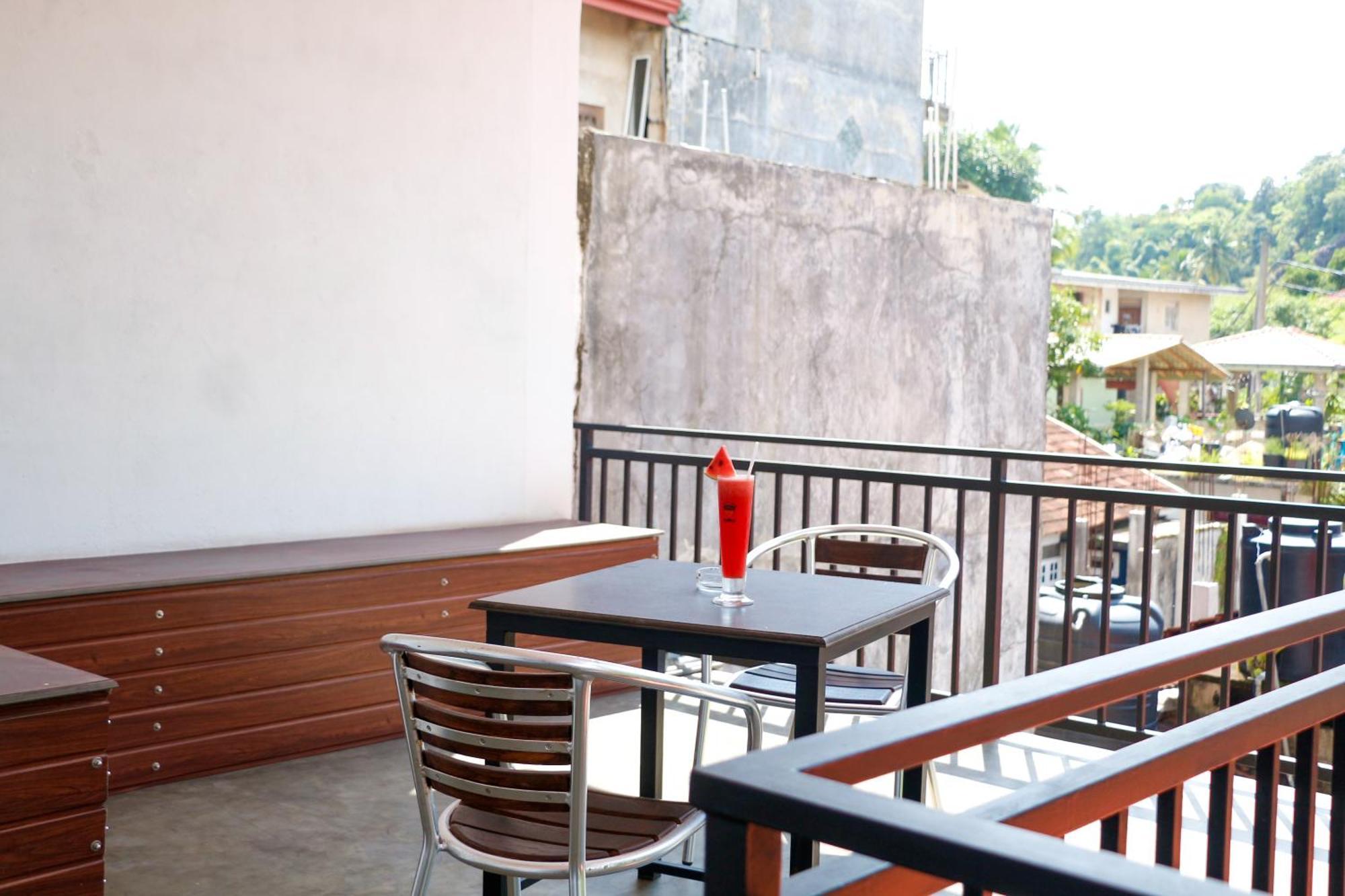 Unawatuna Guest Exterior photo